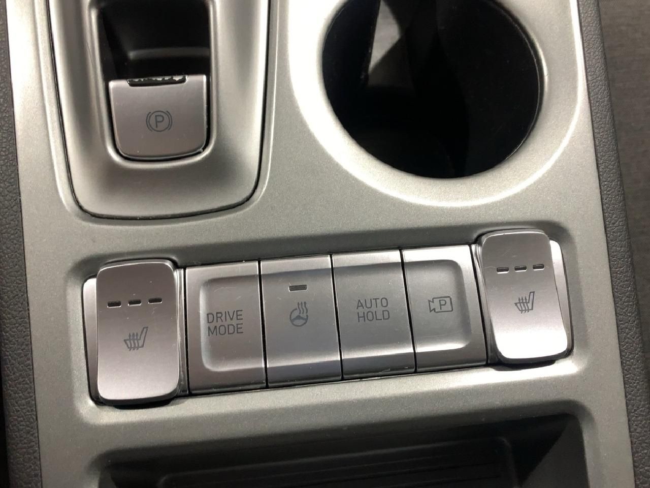 Fahrzeugabbildung Hyundai KONA Trend Elektro 2WD + Navigations-Paket