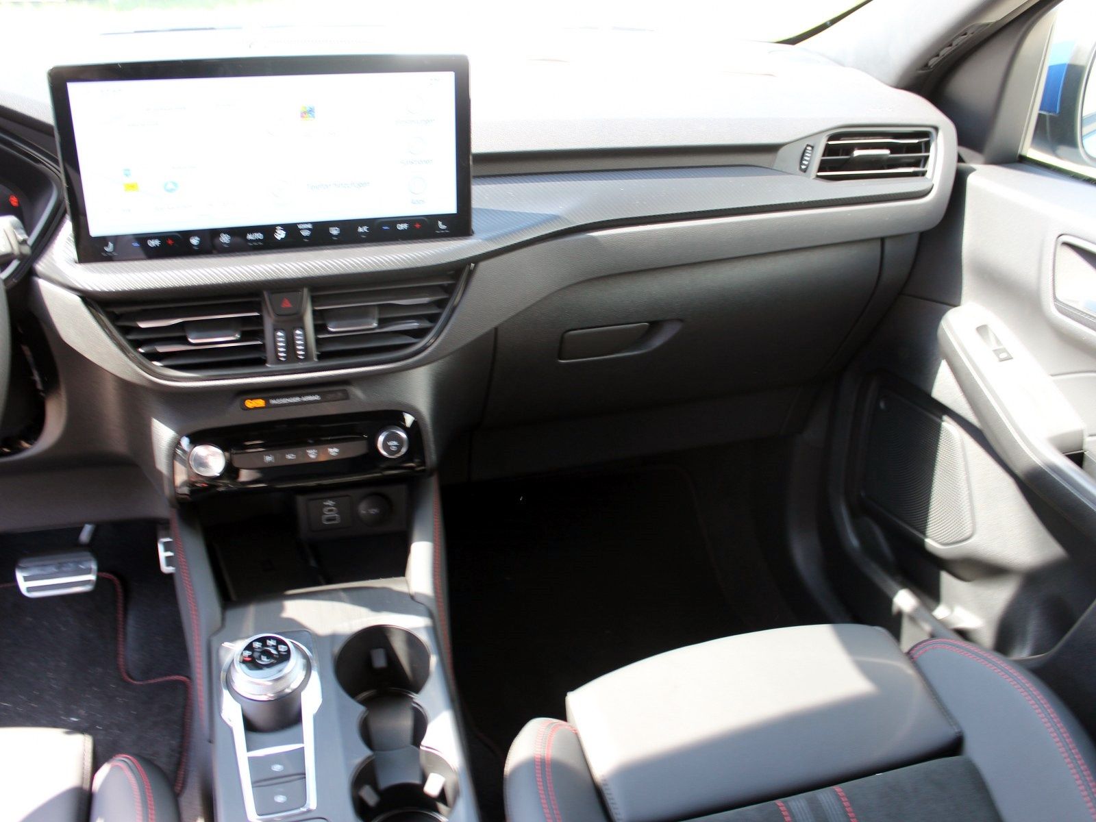 Fahrzeugabbildung Ford Kuga Hybrid ST-Line X
