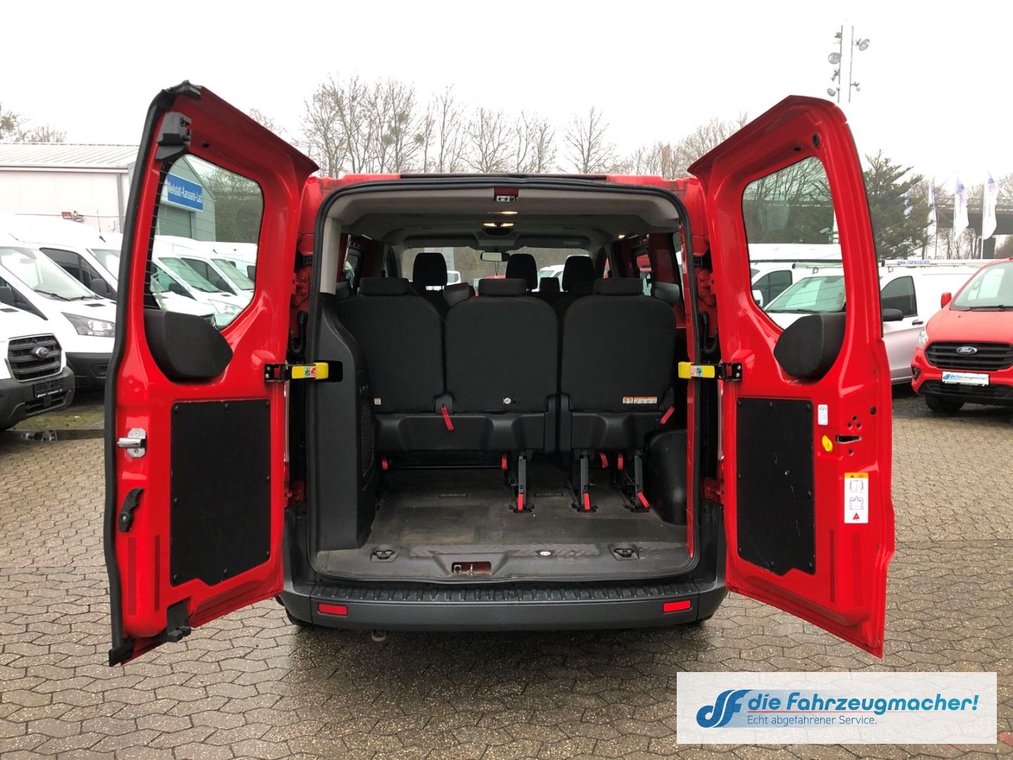 Fahrzeugabbildung Ford Transit Custom Kombi 300 L1 2.2 TDCi *2533 *KLIM