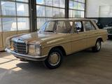 Mercedes-Benz 200 Diesel / 8 - Mercedes-Benz 200: D