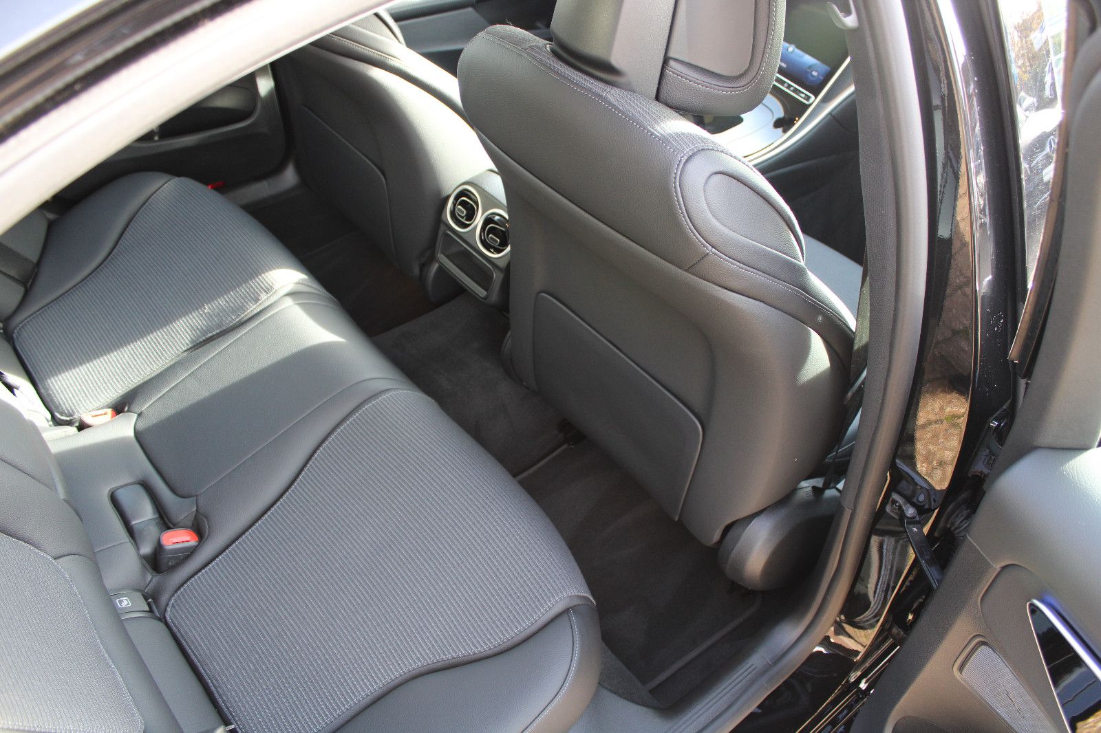 Mercedes-Benz C 220 d Lim. Avantgarde MBUX Navi Mod 2022 LED foto 11