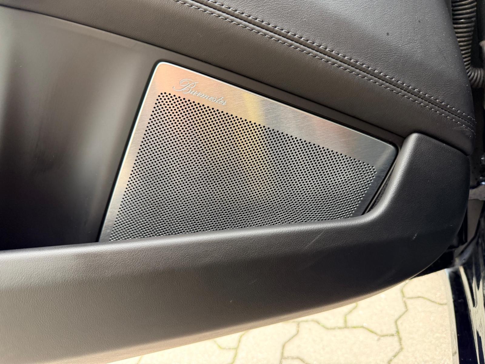Porsche 992 Turbo S Approved Burmester Lift Carbon Pano