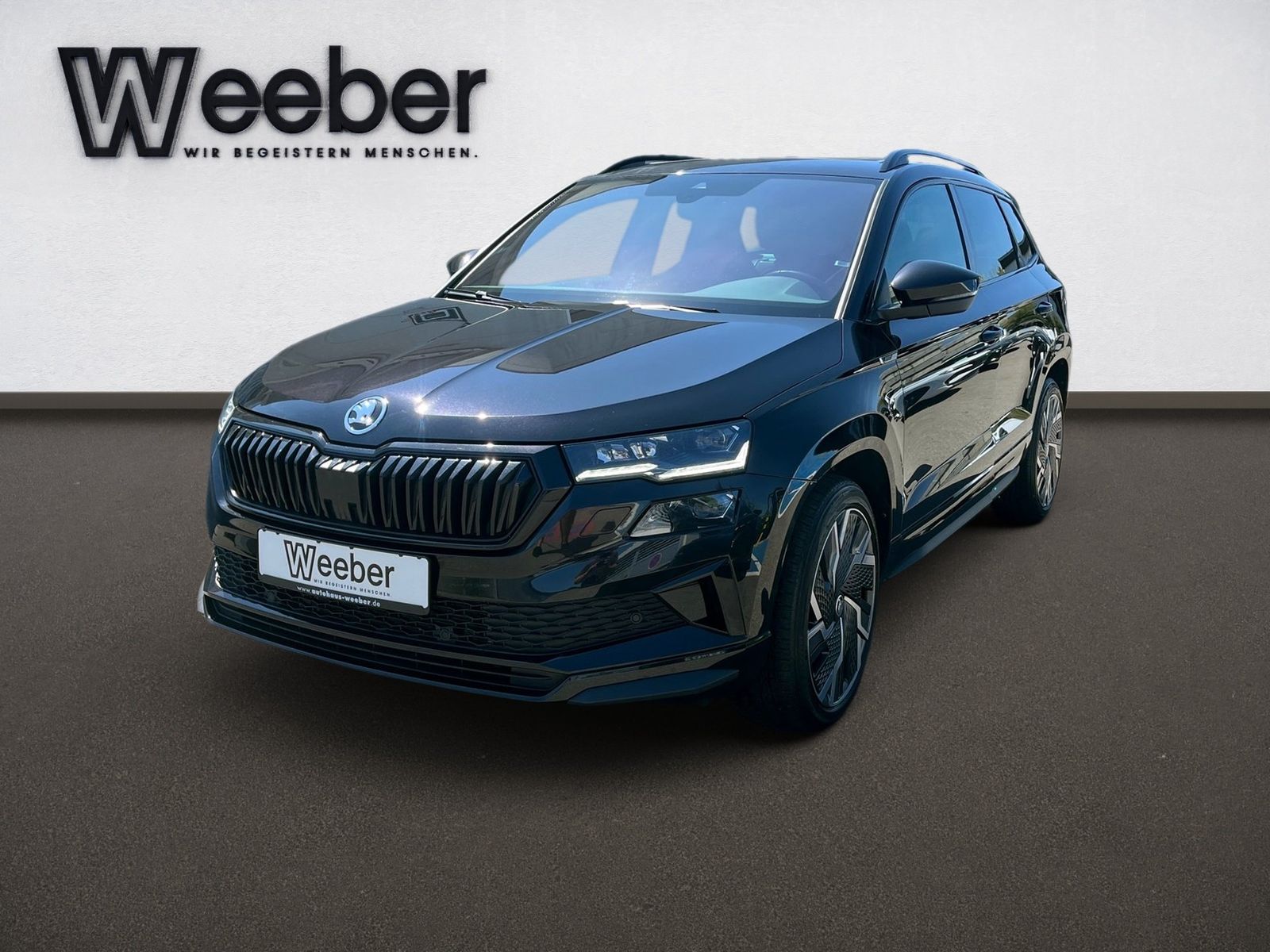 Skoda Karoq Sportline 4x4 *AHK*PANO*STHZ*KAMERA*KEYLES imagem 2