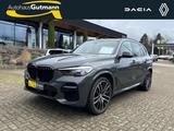 BMW X5 xDrive 30 d M Sport Park-Assistent Sportpaket - BMW X5 Gebrauchtwagen in Freiburg