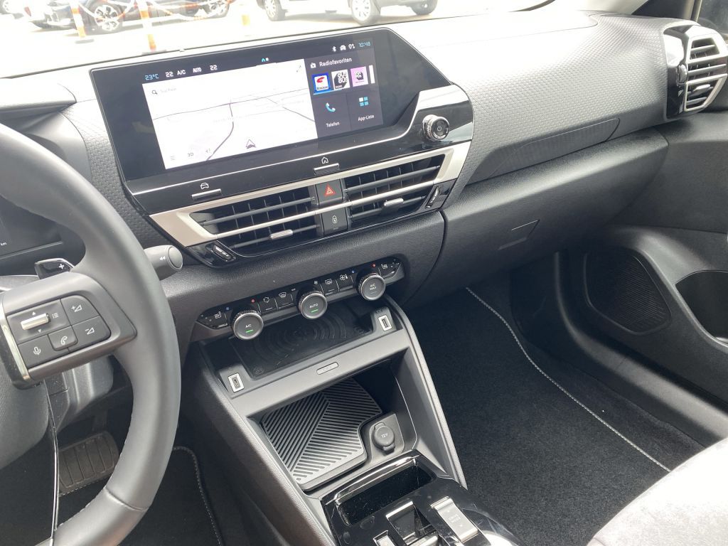 Fahrzeugabbildung Citroën C4 PureTech 130 *Automatik* MAX *360Grad Kamera*
