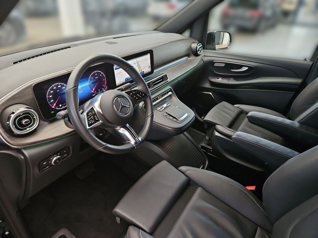 Fahrzeugabbildung Mercedes-Benz V 300 d AVG lang 7 Sitze STHZ DISTRONIC AHK SOUN