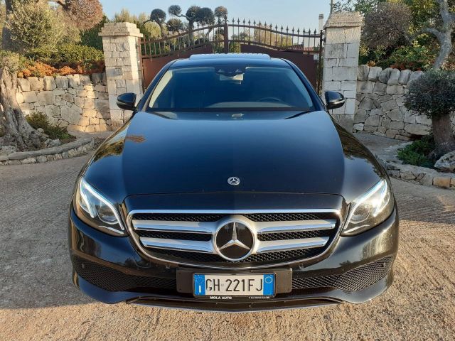 Mercedes-Benz Mercedes-benz E 220 E 220 d 4Matic Auto Sport