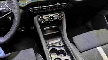 Skoda Kodiaq 2.0 TDI 4x4 Sportline Pano AHK 7-Sitze