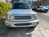 Mitsubishi Pajero Pinien - Mitsubishi Pajero Pinin: Von Privat