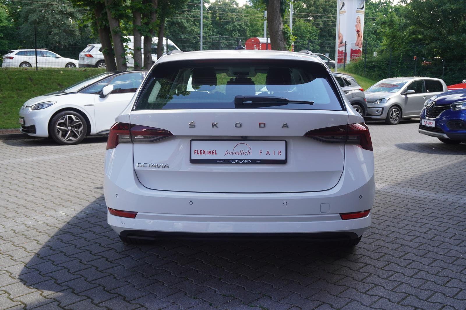 Skoda Octavia Combi 1.5 TSI First Edition ACC Kamera