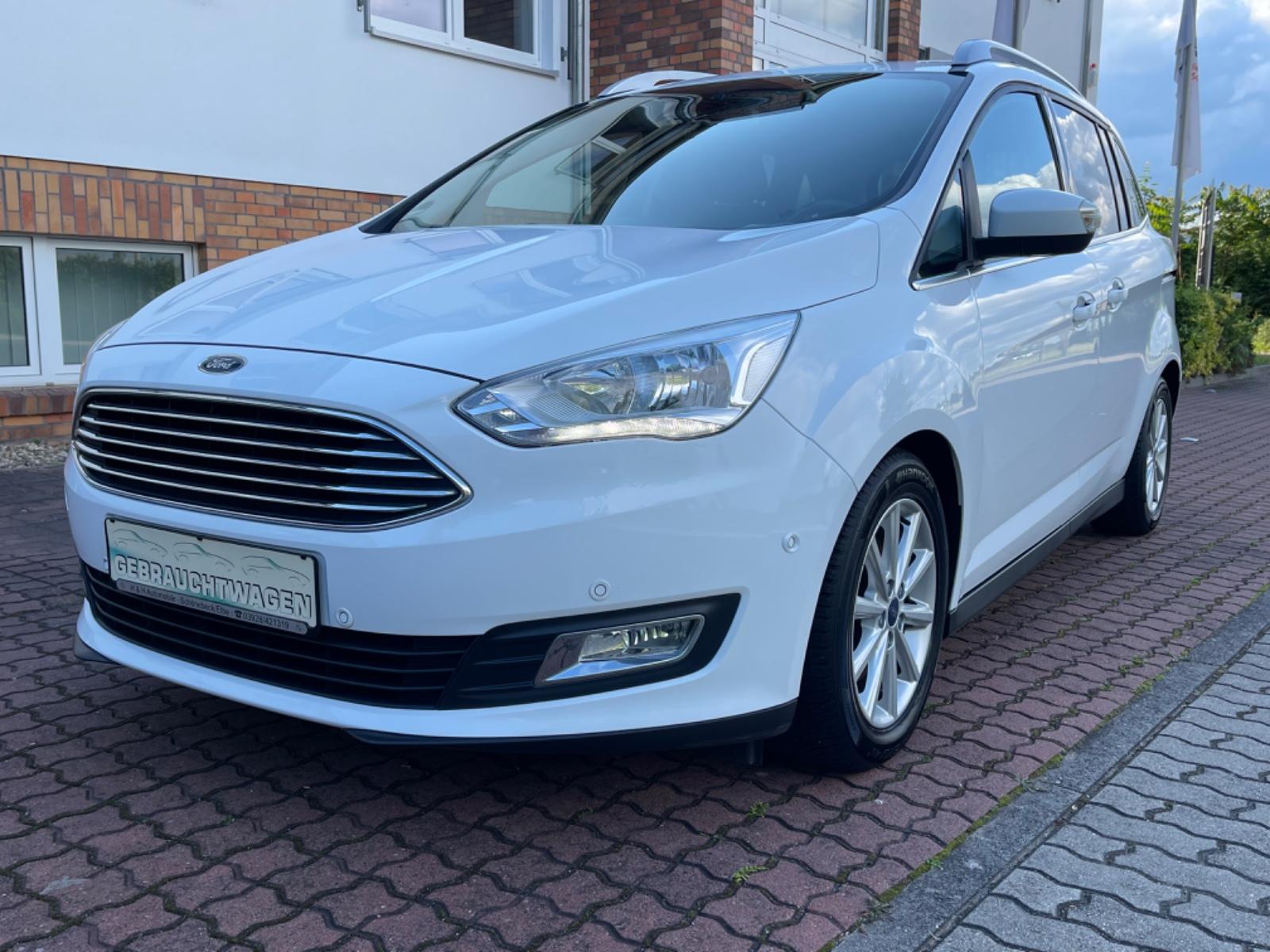 Ford Grand C-Max Navi Alu SHZ Zahnriemen NEU