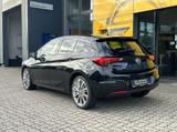 Opel Astra Lim. / Ultimate / AHK / Matrix / Leder - Opel Astra: Leder