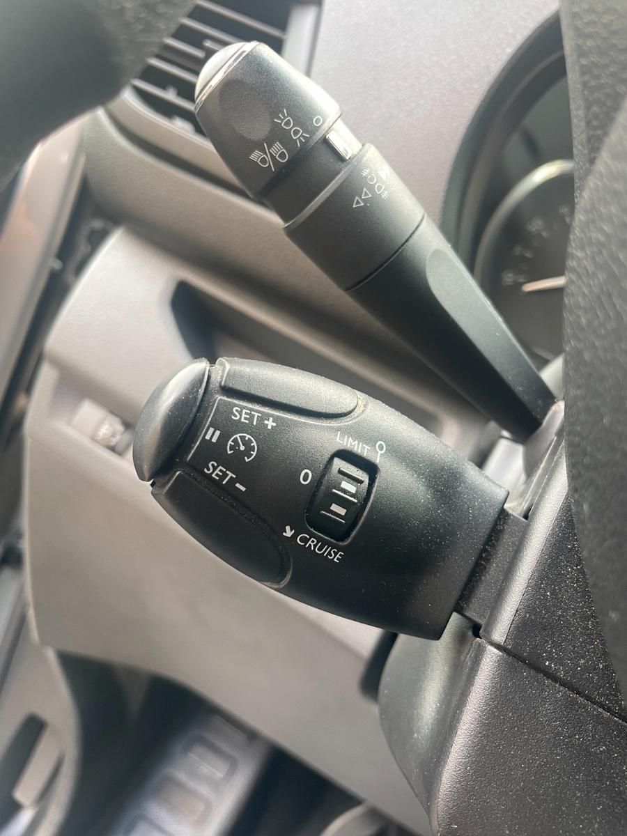 Peugeot Expert/traveller  Navi 8 sitz L2