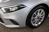 Mercedes-Benz A 180 AHK+CARPLAY+SPURHALTE+MBUX+LED+17 ZOLL - gebrauchte Mercedes-Benz A 180 aus dem Jahr 2021