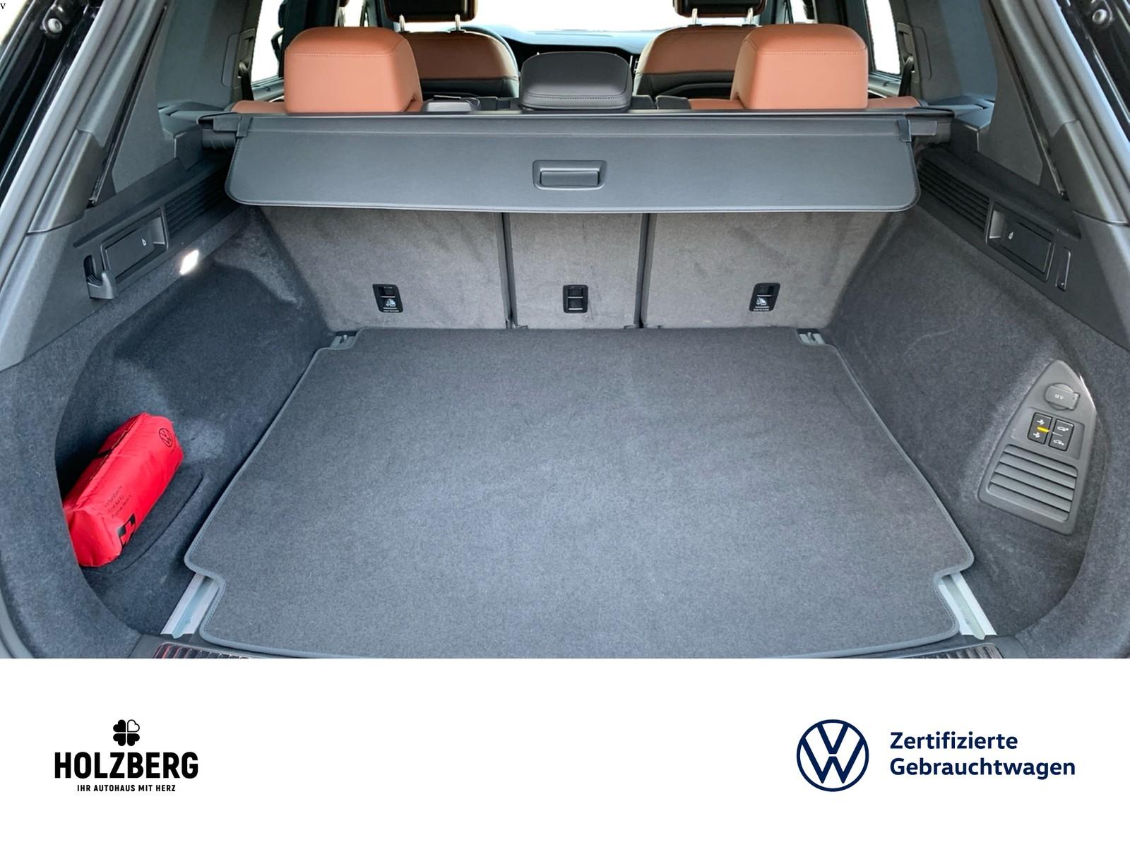 Volkswagen Touareg 3.0 TDI R-Line 4MOTION STHZ+LUFT+AHK