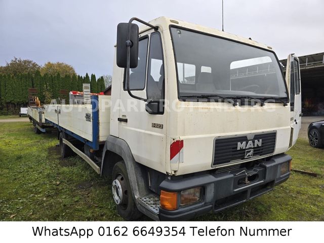 MAN 8.223 Maxi-Jumbo-Pritsche 6 Zyilinder Motor