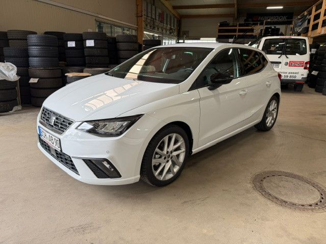 Seat Ibiza FR LED,PDC,SHZ 5J. Garantie imagem 2