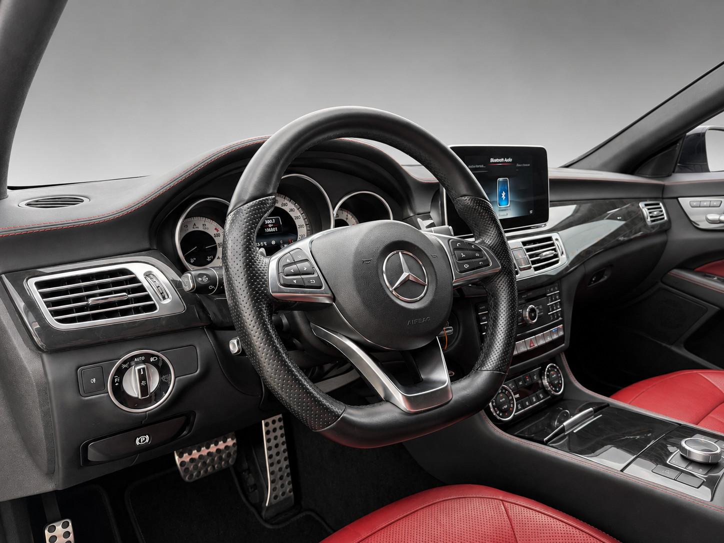 Mercedes-Benz CLS 500 AMG 4M  360° DESIGNO BEAM S.DACH MASSAGE