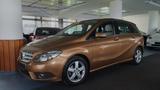 Mercedes-Benz B 180/Alu/Klima/Parkassistent/SHZ/Temp/74 tkm - Mercedes-Benz B-Klasse Gebrauchtwagen in Stuttgart