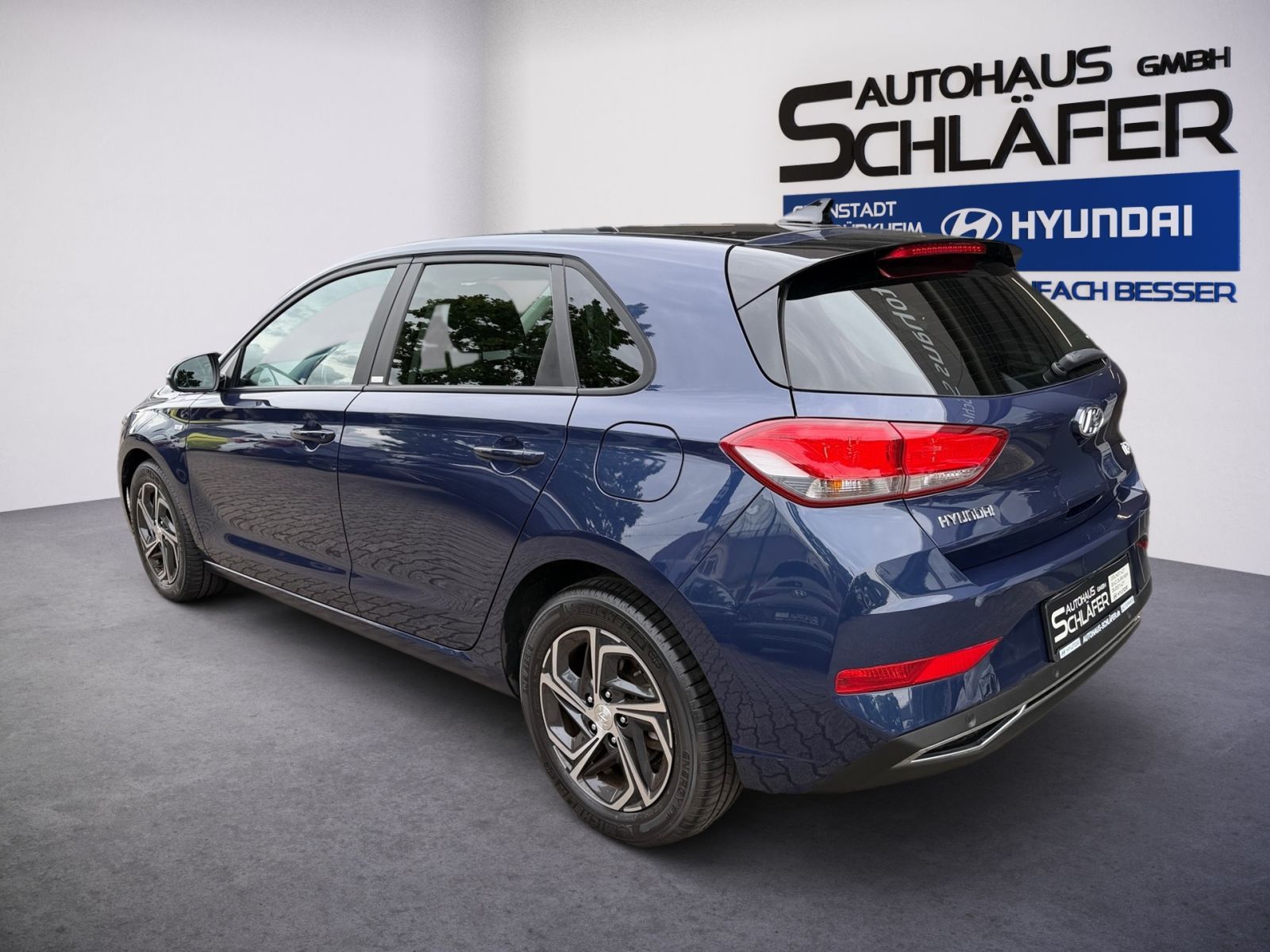 Fahrzeugabbildung Hyundai i30 1.5 T-GDI Intro Edition Navi LED Mild-Hybrid
