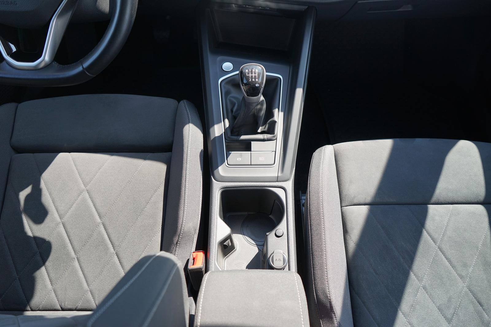 Volkswagen Golf VIII 1.5 TSI Style LED AHK Sitzheizung, миниатюра 19