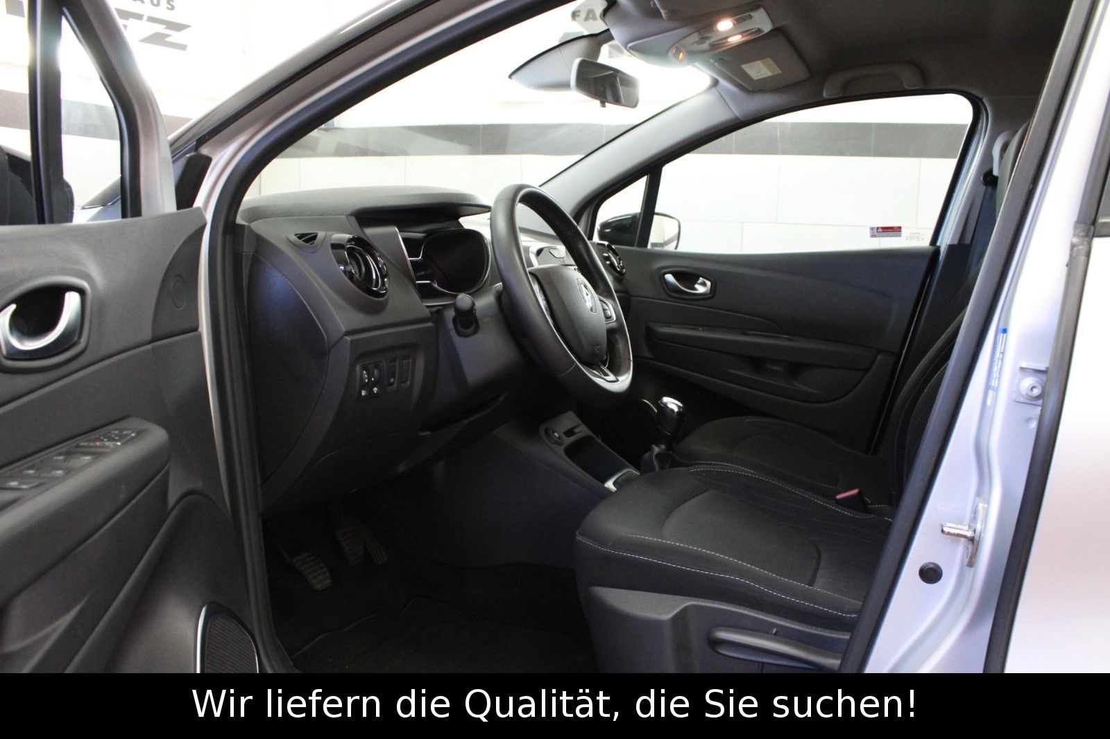 Fahrzeugabbildung Renault Captur TCe 90 Limited*Navi*PDC*Tempopilot*