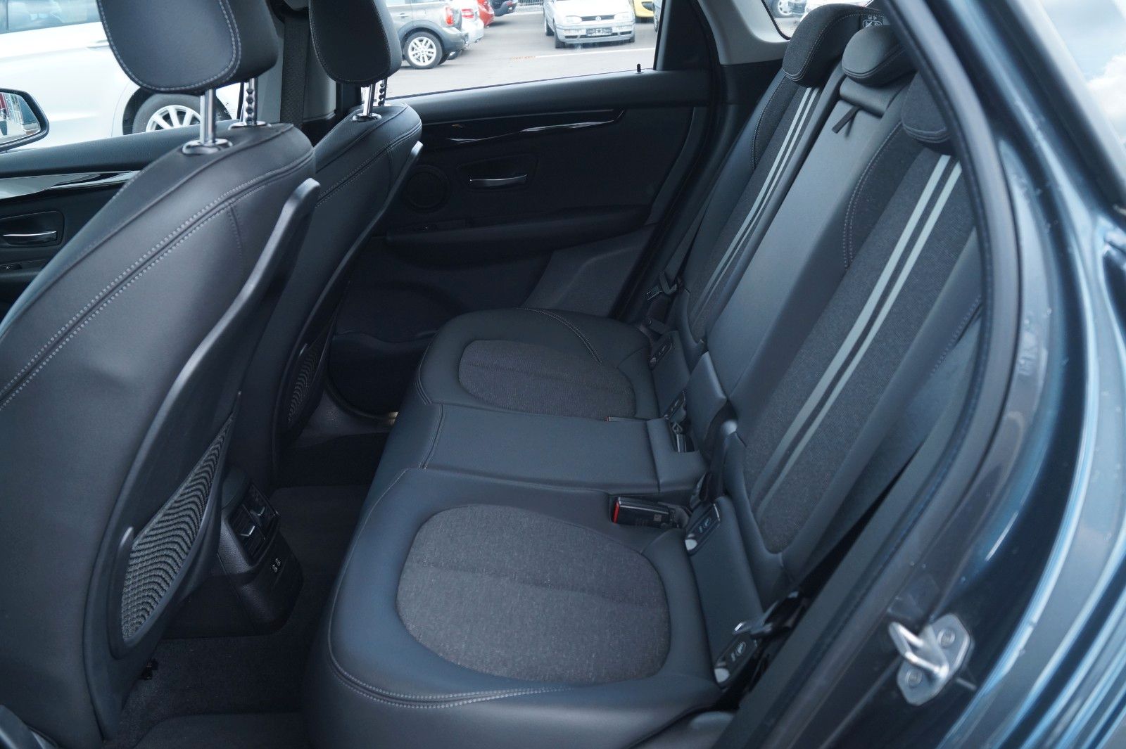 Fahrzeugabbildung BMW 225 xe Sport Line Active Tourer