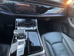 Fahrzeugabbildung Q7 55 TFSI quattro 7-Sitzer