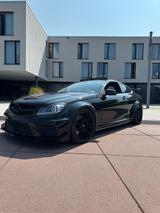 Mercedes-Benz C 63 AMG C 63 Coupé Autom. Standard - Mercedes-Benz C 63 AMG: Schwarz, Coupe