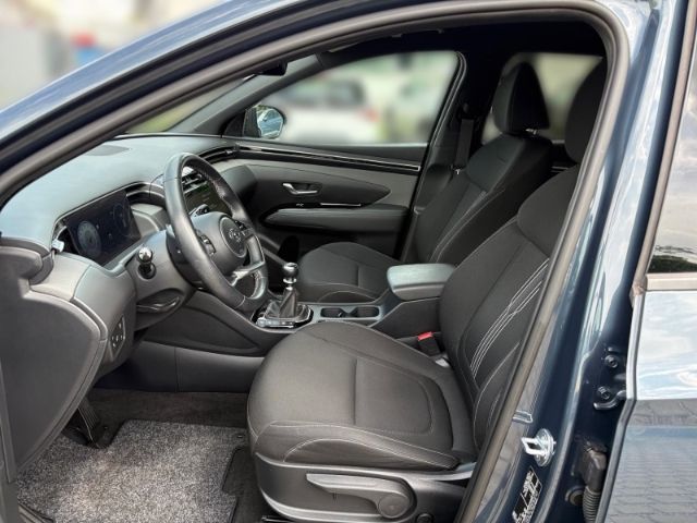 Fahrzeugabbildung Hyundai Tucson 1.6 Blackline 2WD +KLIMA+NAVI+PDC+SHZ+UVM