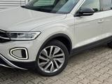 Volkswagen T-Roc 1.5 TSI DSG "MOVE PLUS" *NAVI*IQ.DRIVE* - VW T-Roc Move Gebrauchtwagen