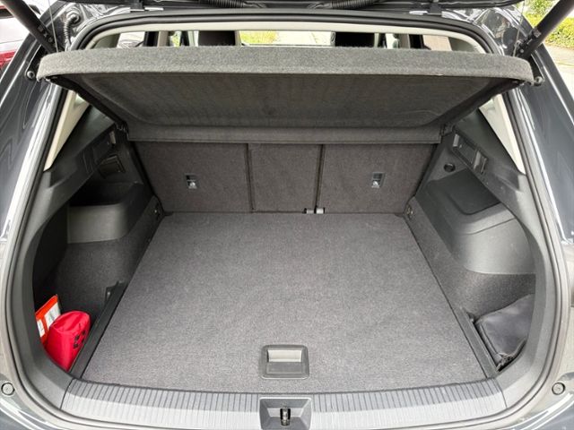Fahrzeugabbildung Volkswagen Tiguan 1.5 eTSI ENERGY NAVI LED APP-CONNECT ELEK