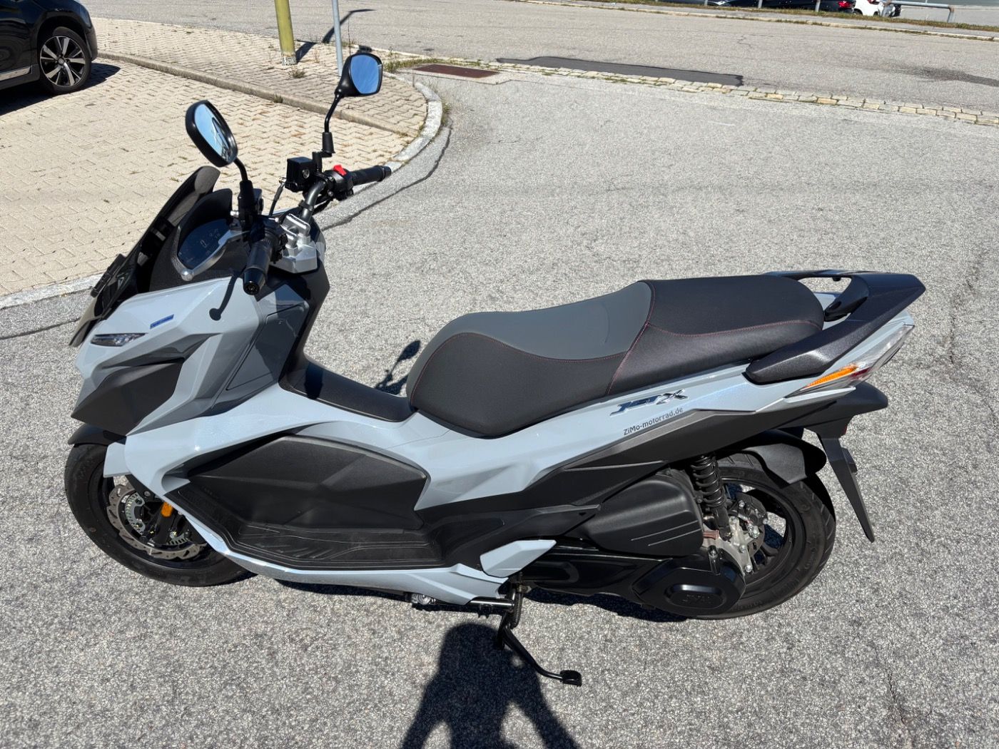 Fahrzeugabbildung SYM Jet X 125 aus 1. Hand