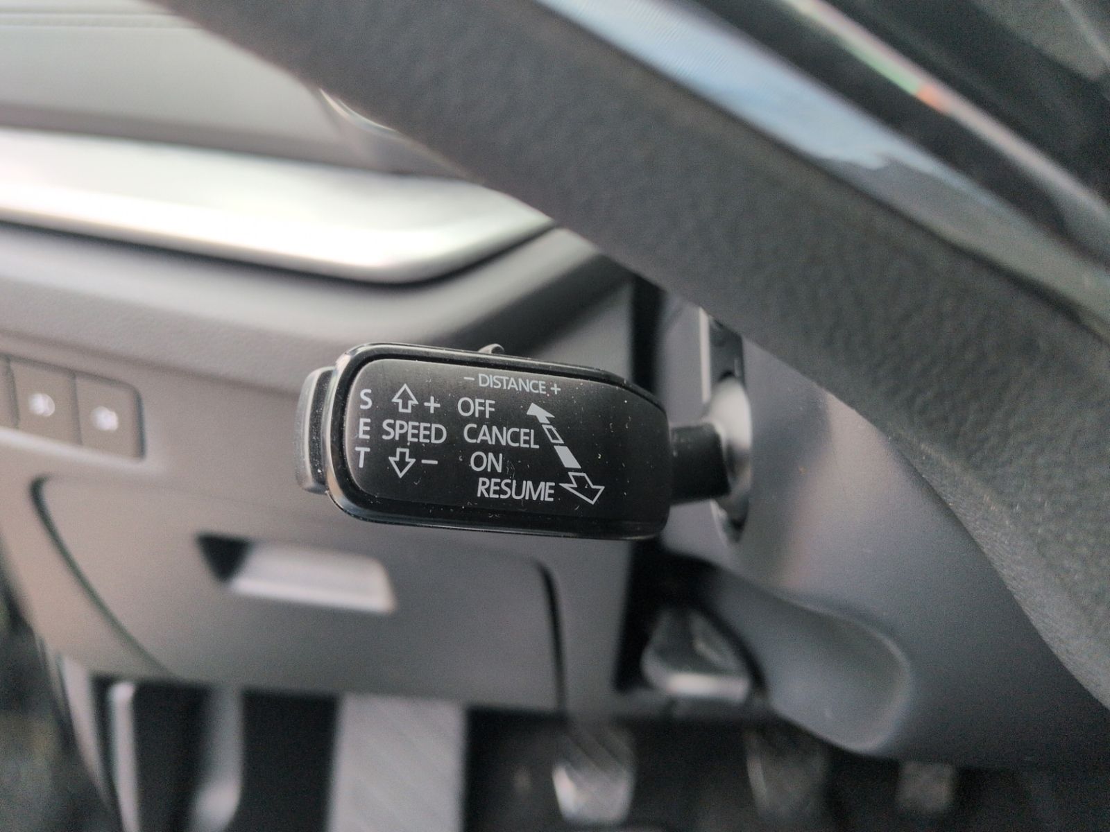 Octavia Combi 1.5 TSI TOUR LED+NAVI+AHK+SHZ
