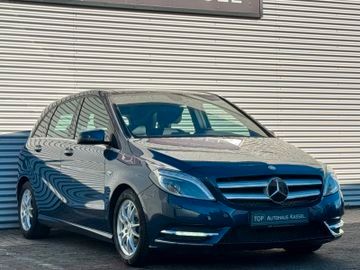 Mercedes-Benz B 180*BI-XENON/PANORAMA/NAVI/HARMAN-KARDON/