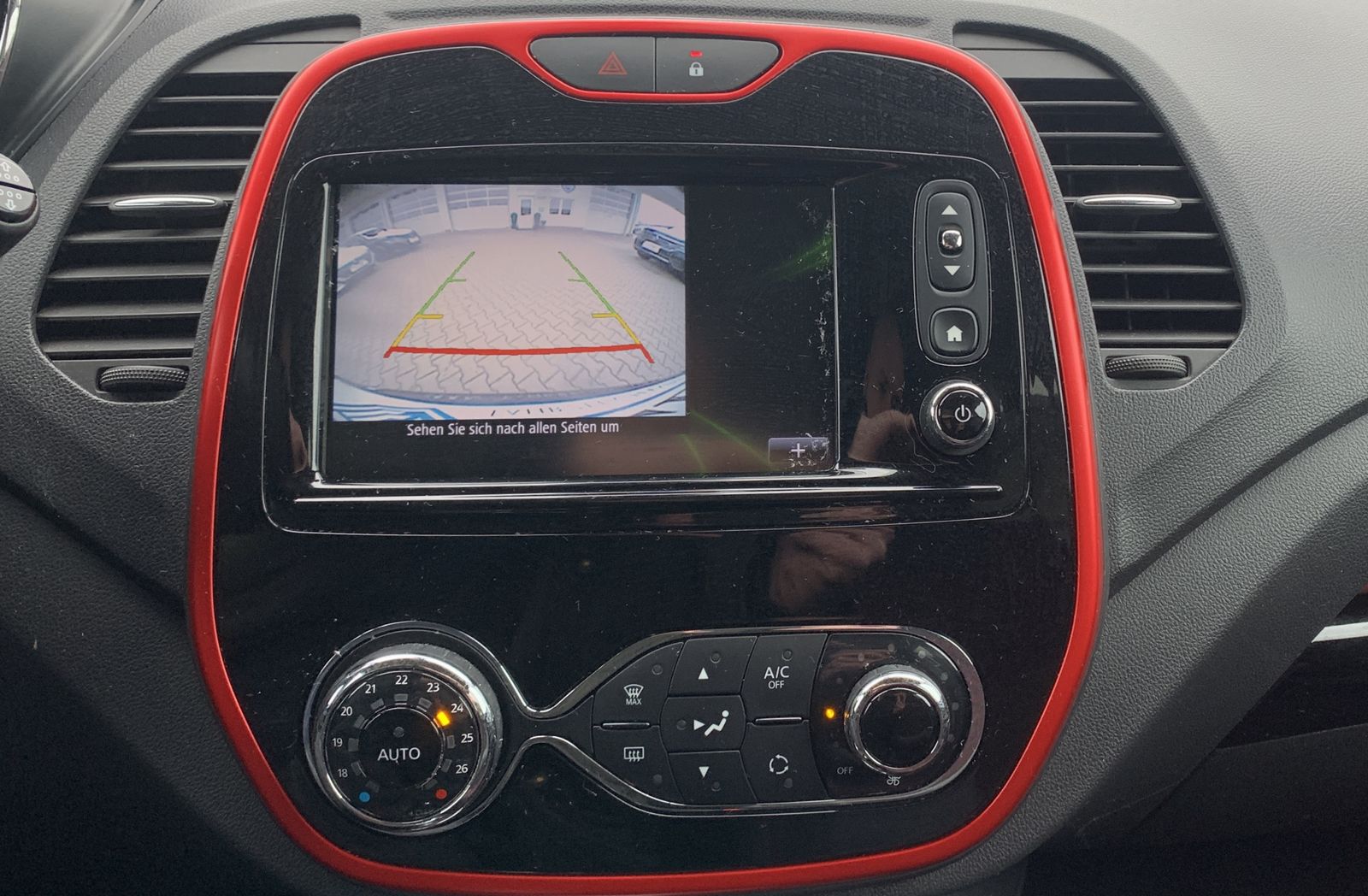 Fahrzeugabbildung Renault Captur 1.5 dCI*XMOD Energy*LED*Cam*Temp*SHZ*Navi