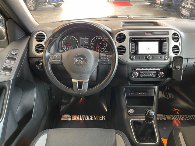 Volkswagen Tiguan Life TSI 4Motion *1.HAND*NAVI*XENON* SHZ*
