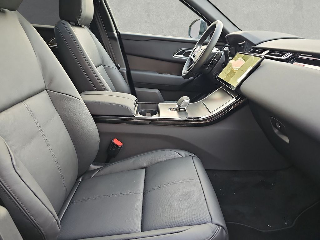 Land Rover Range Rover Velar D300 Dynamic SE