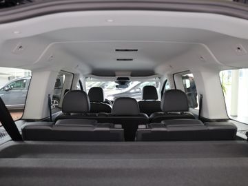 Volkswagen Caddy Maxi 2.0TDI DSG STYLE LED NAVI STANDHZ AHK
