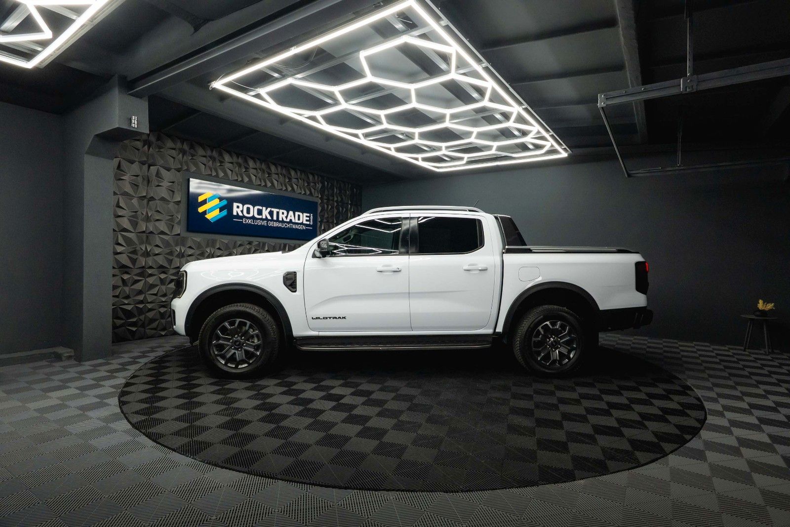 Fahrzeugabbildung Ford Ranger Wildtrak e-4WD Doppelkabine Offroad *ACC*