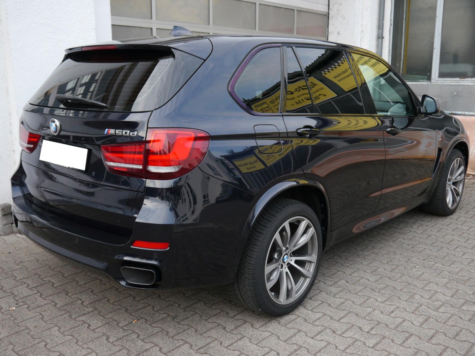 BMW X5 M50d F15 381 ch • BVA • H&K • Surround View • Head-Up Display
