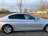 BMW Bmw f10 525D scheckheftgepflegt - BMW 525: F10