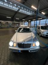 Mercedes-Benz E 240 W210 Avantgarde  1999 - Mercedes-Benz E-Klasse: W210