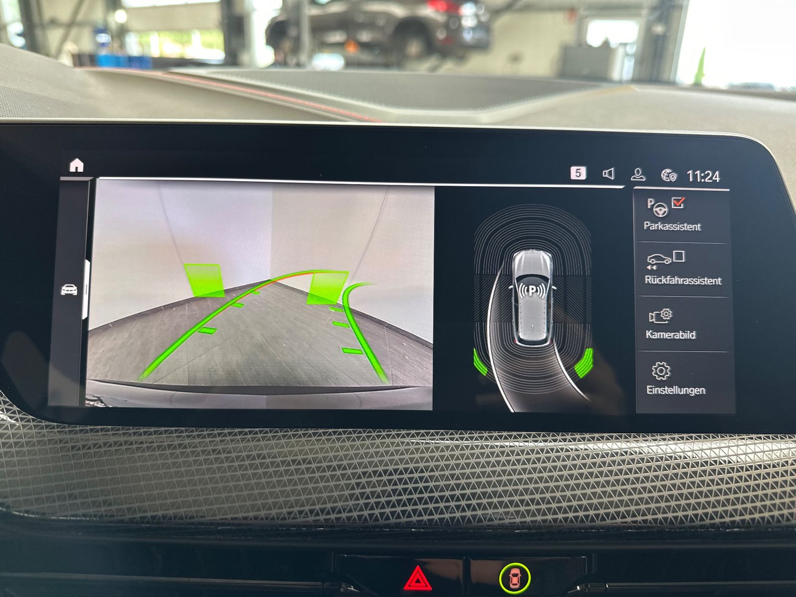 Fahrzeugabbildung BMW 128 ti Sport-Aut. NAV+LED+PANO+HUD+SHZ+PDC+DAB
