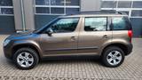 Skoda Yeti Ambition*Automatik*Pano*1.Hand*HU/AU neu - Skoda Yeti Gebrauchtwagen in Berlin