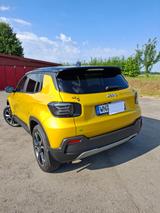 Jeep Avenger 1.2 DCT6 e-Hybrid Summit Summit, AHK,WKR - Jeep Avenger von privat