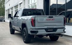 GMC Sierra 2500 Crew Cab 6.6l V8 Duramax TurboDiesel