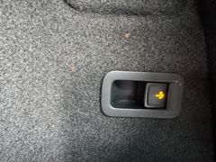 Fahrzeugabbildung Seat Ateca Xcellence 4Drive Navi LED AHK 1. Hand