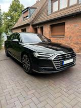 Audi A8 55 TFSI quattro tiptronic  - Audi A8 mit Benzin-Antrieb: Limousine, Automatik