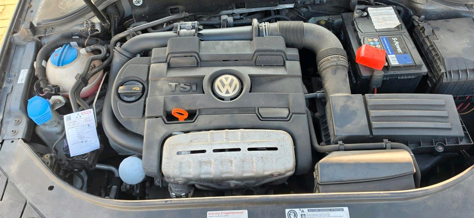 Volkswagen Passat 2010 — photo 8